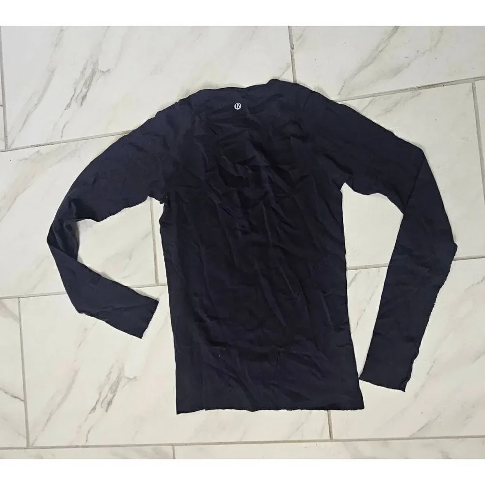 Lululemon Dark Navy Blue Reveal Long Sleeve Size 4/6 RARE Special Edition Breeze
